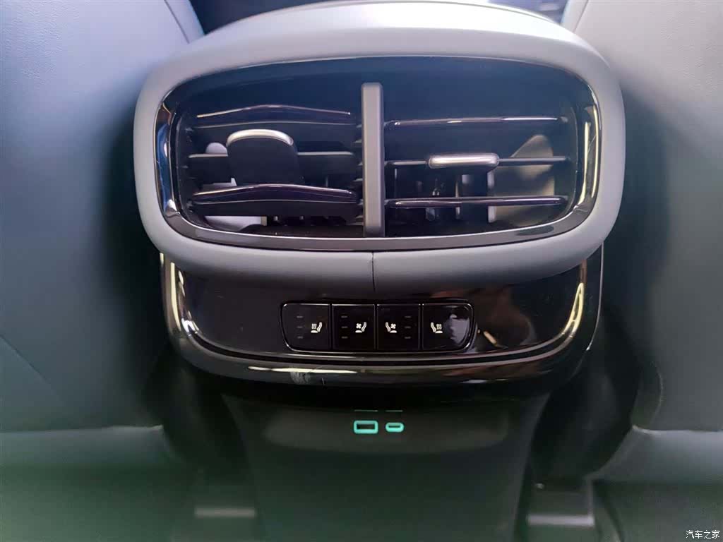 BYD HiAce, 2025 19