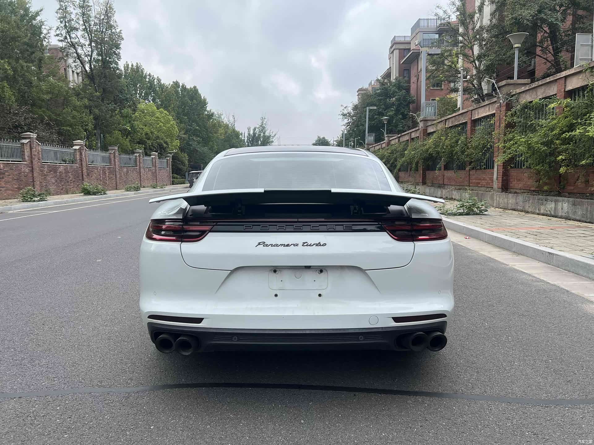 Porsche Panamera, 2019 9