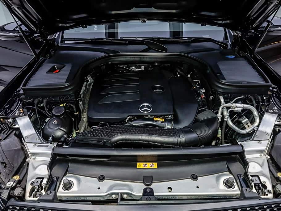 Mercedes-Benz GLC Mercedes-Benz GLC