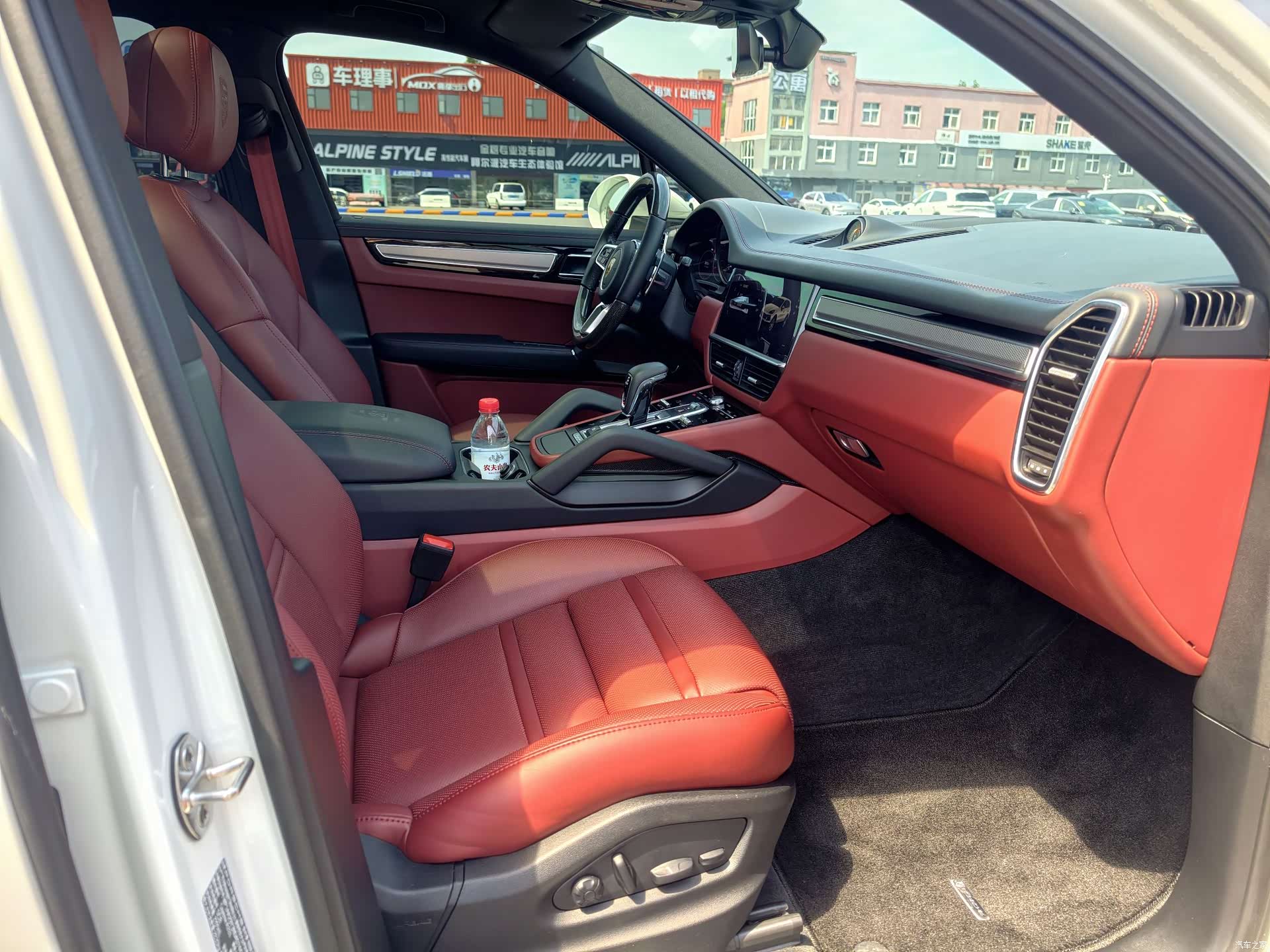 Porsche Cayenne, 2022 11