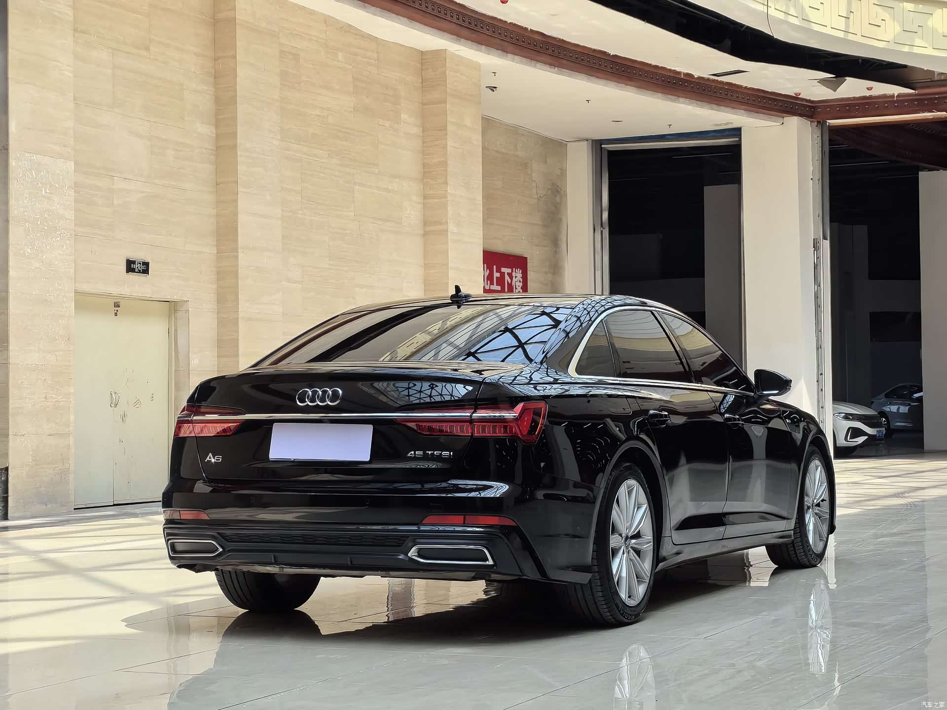 Audi A6L, 2021 7