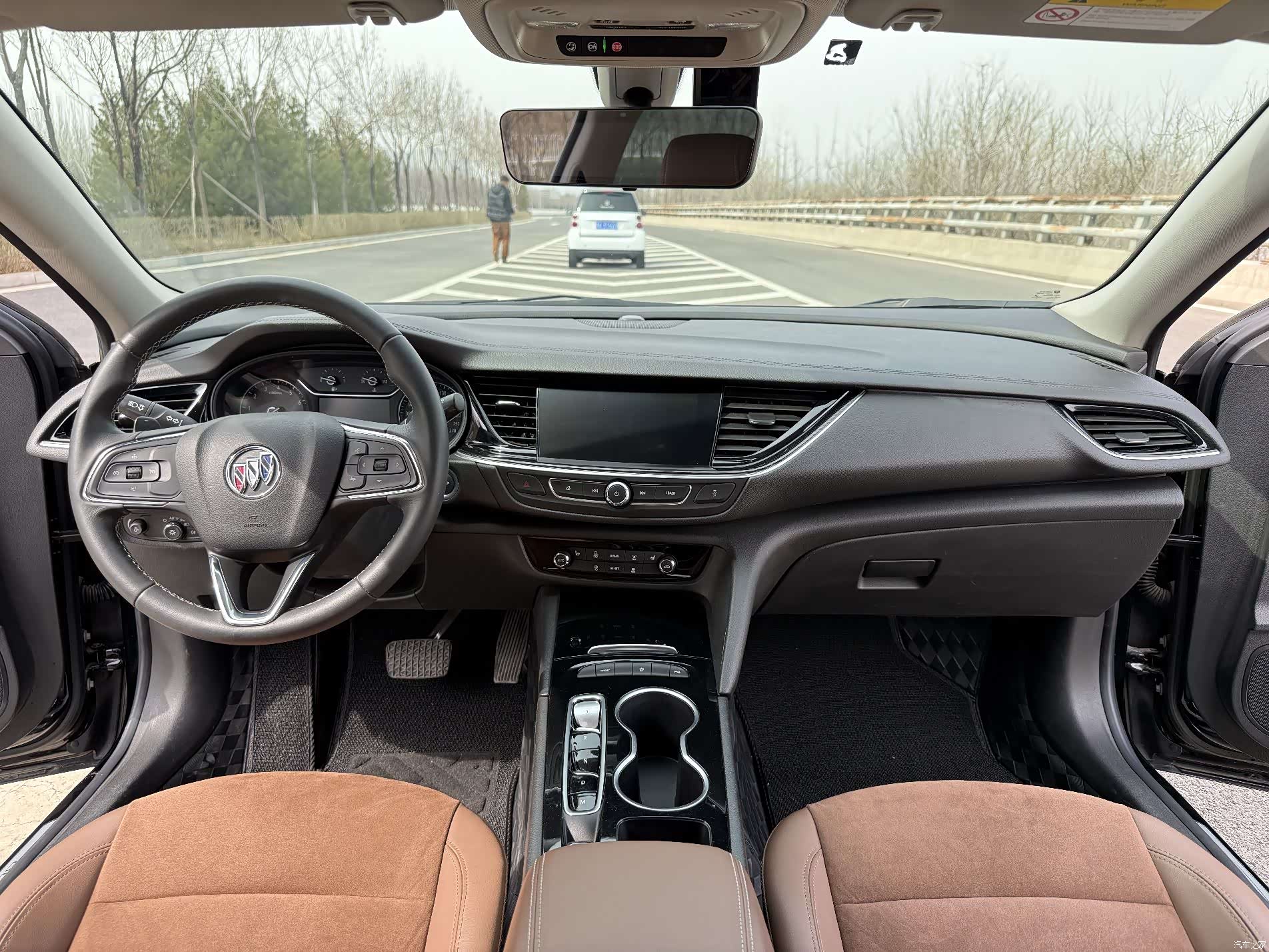 Buick Regal, 2023 все фото