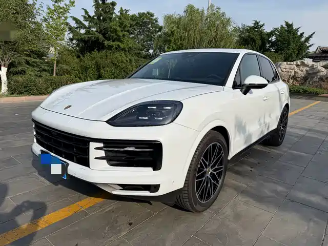Porsche Cayenne 2026 — купить из Китая под заказ