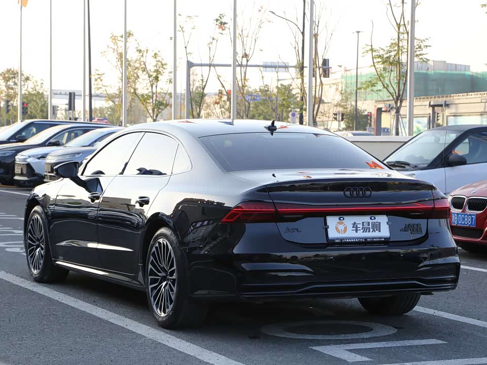 Audi A7L