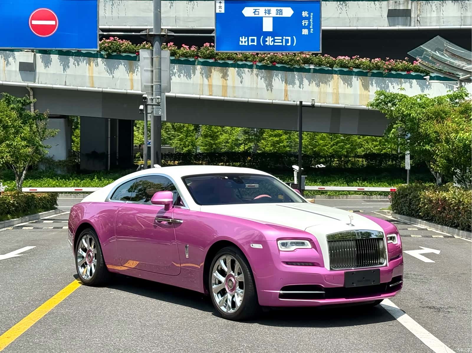 Rolls-Royce Wraith, 2020 2