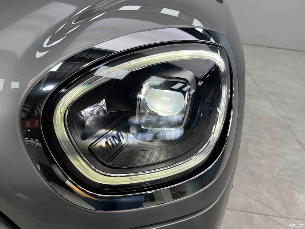 Mini Countryman, 2024 18