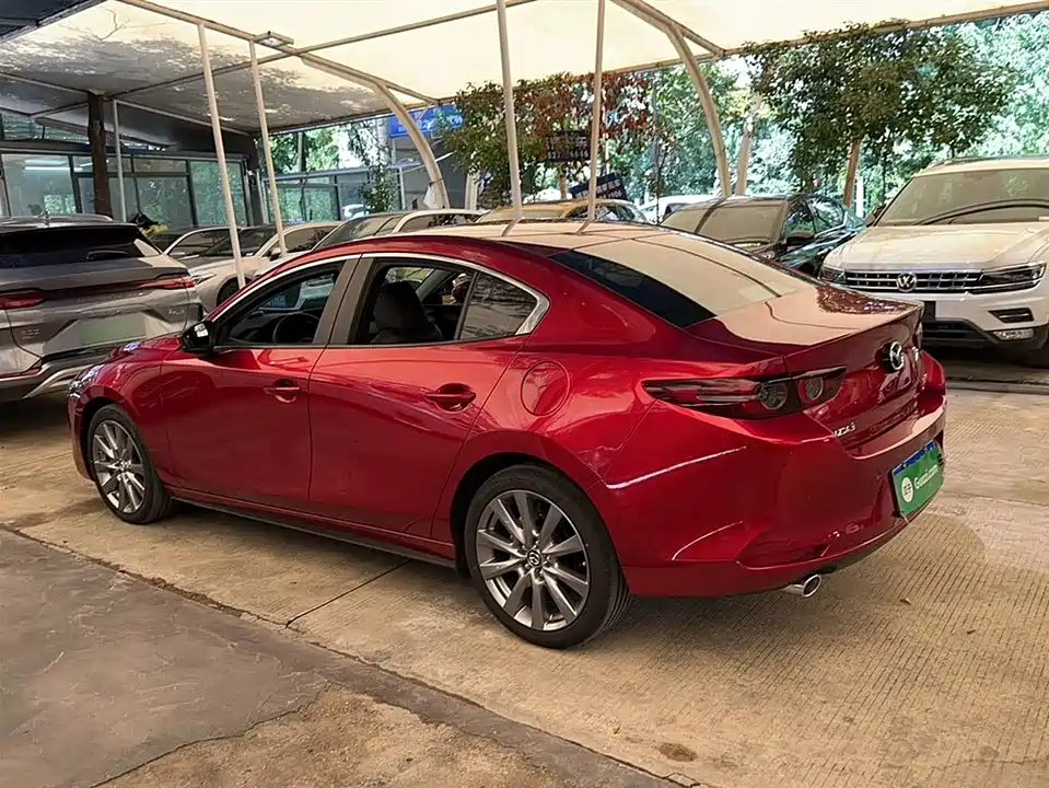 Mazda 3 Angkesaila