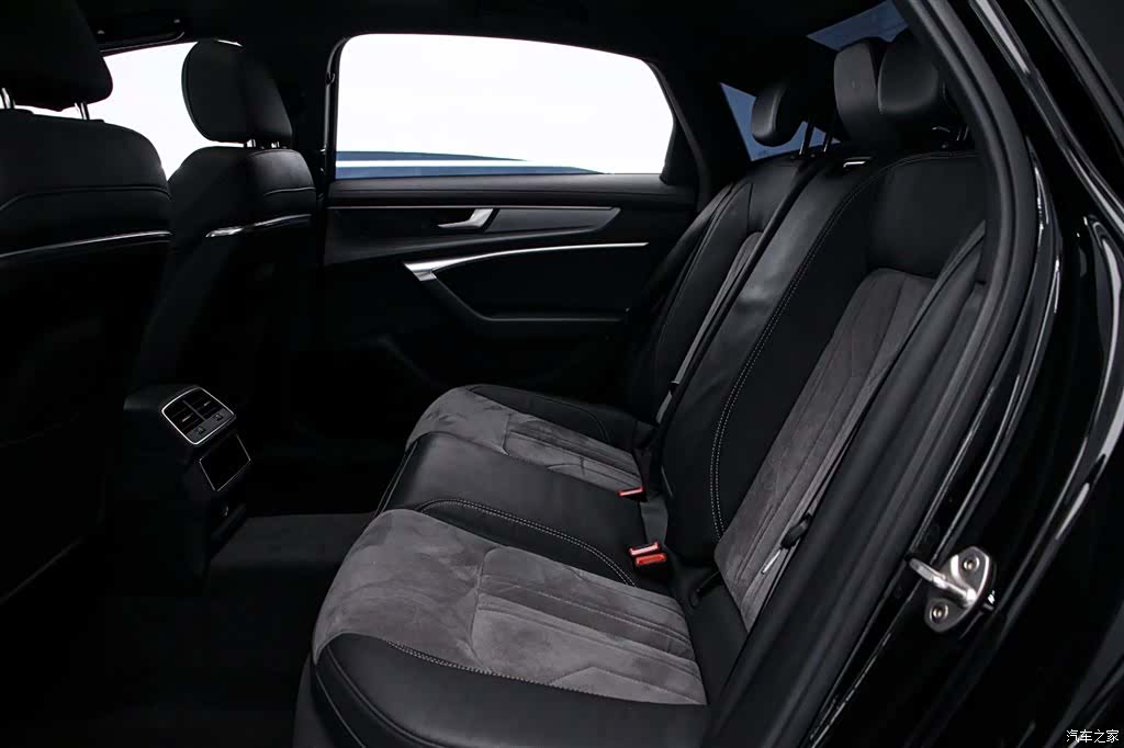 Audi A6L, 2020 14