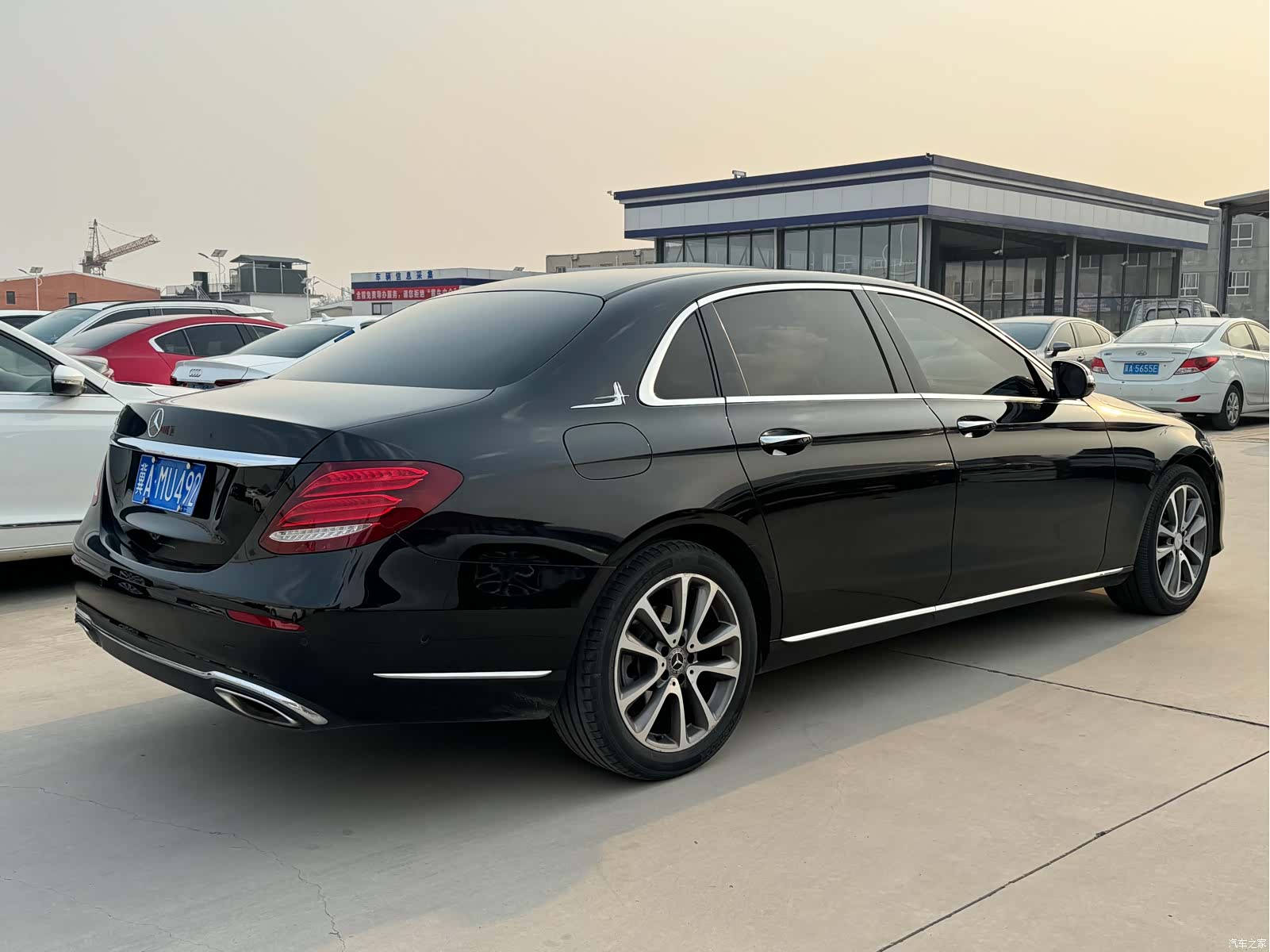 Mercedes-Benz E-Class, 2019 4