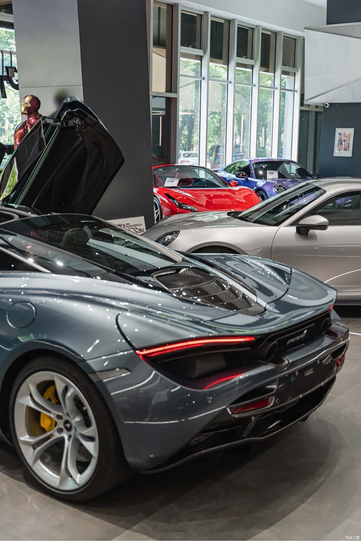 McLaren 720S, 2019 все фото