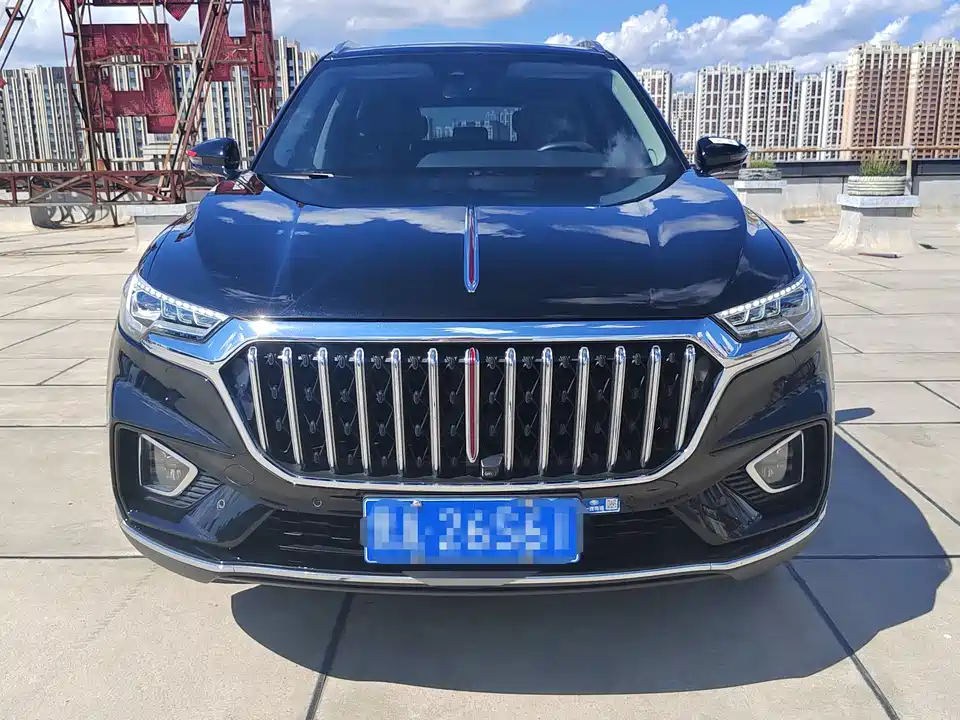 Hongqi HS5