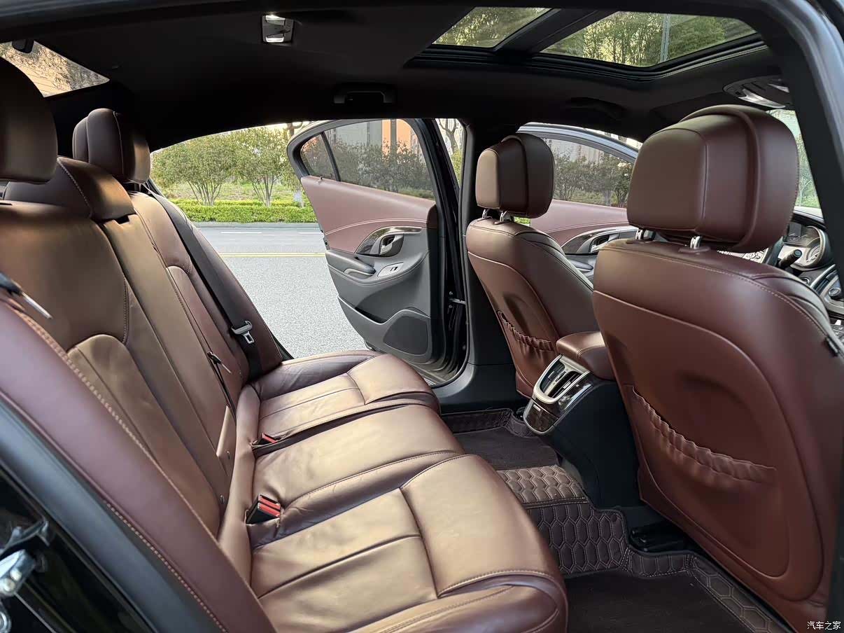 Buick LaCrosse, 2015 8