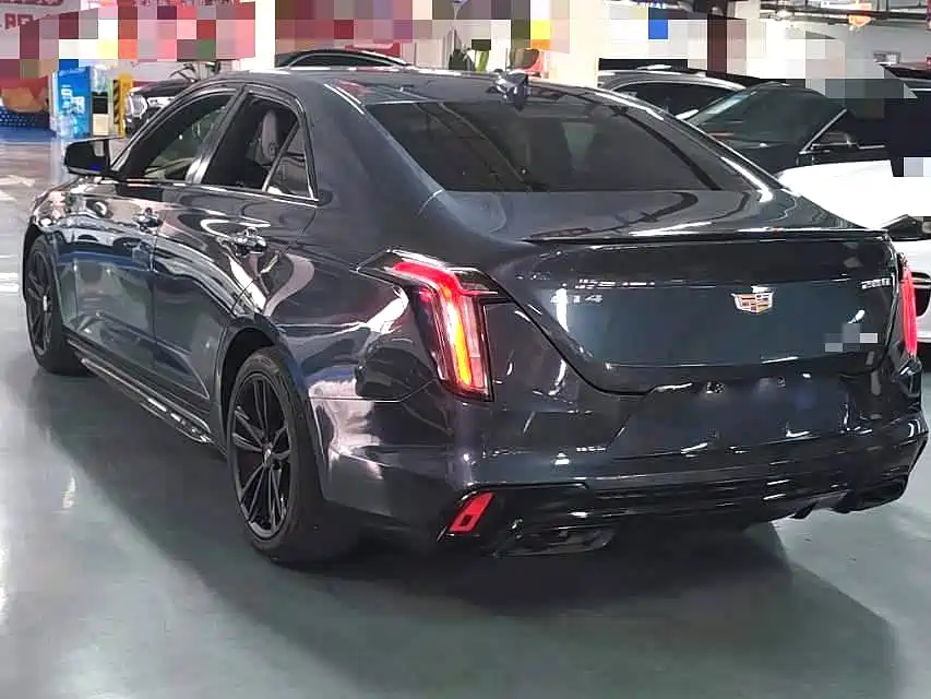 Cadillac CT4