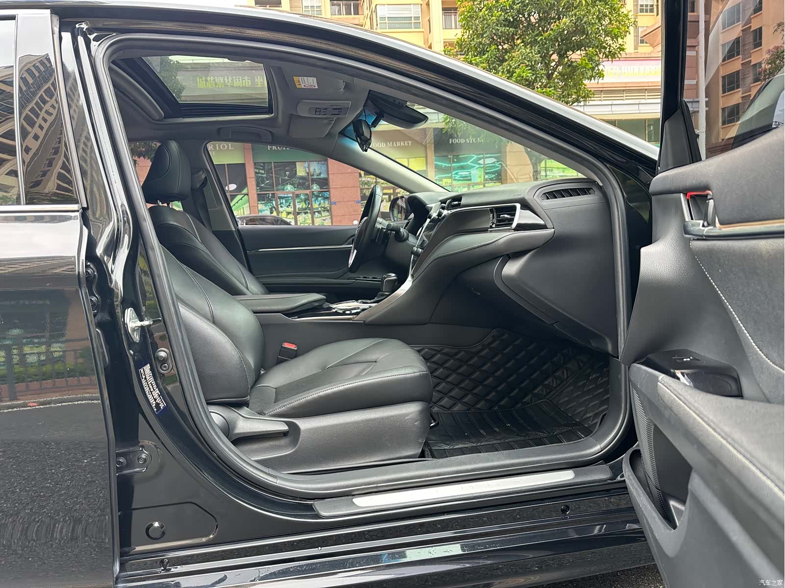 Toyota Camry, 2019 26