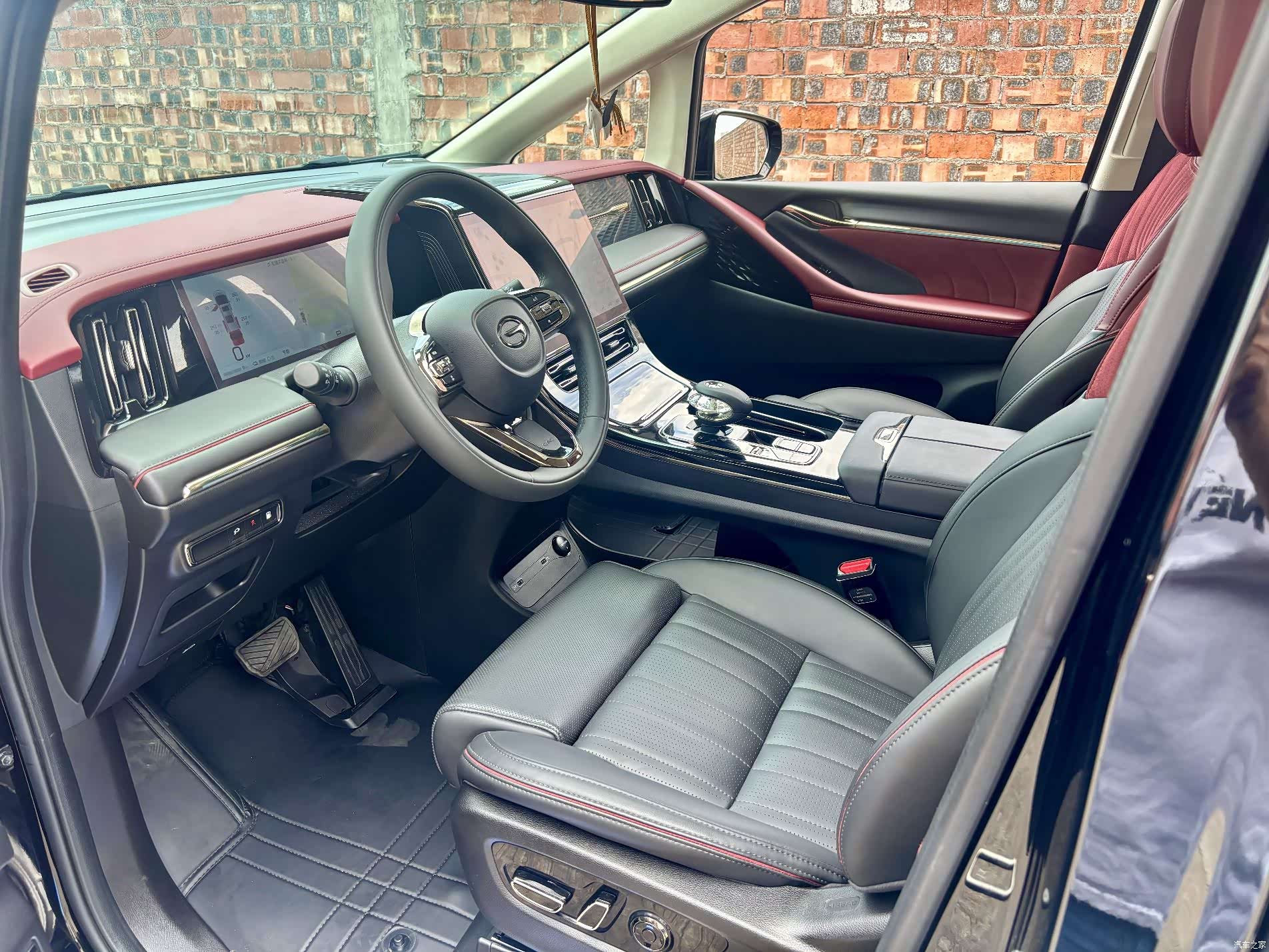 Trumpchi E9, 2025 8