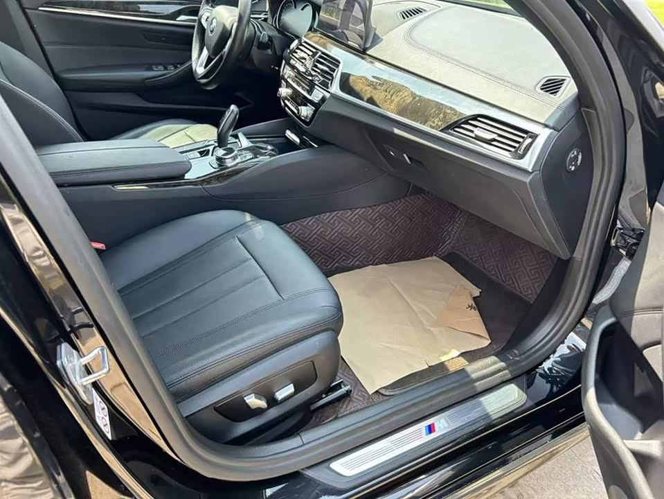 BMW 5 series BMW 5 series