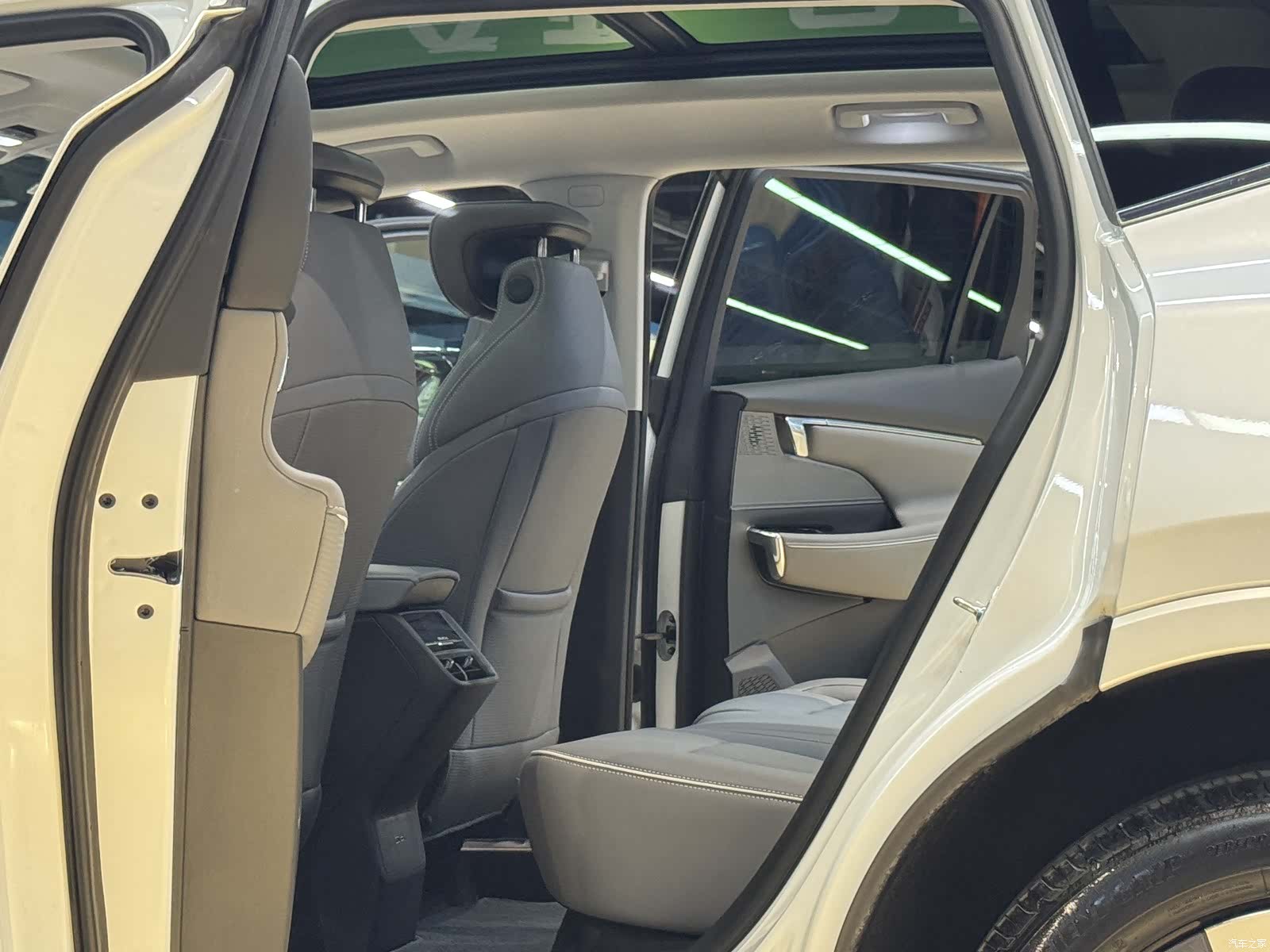 Buick E5, 2025 19