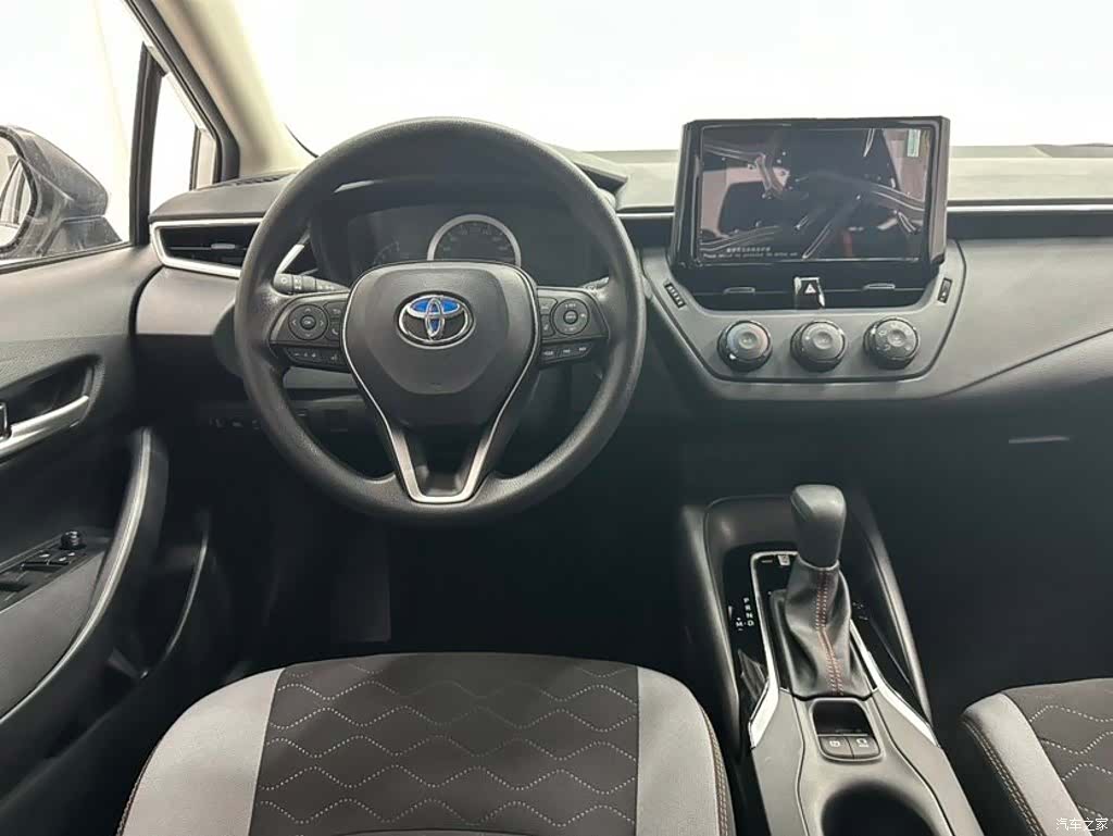 Toyota Corolla, 2022 11