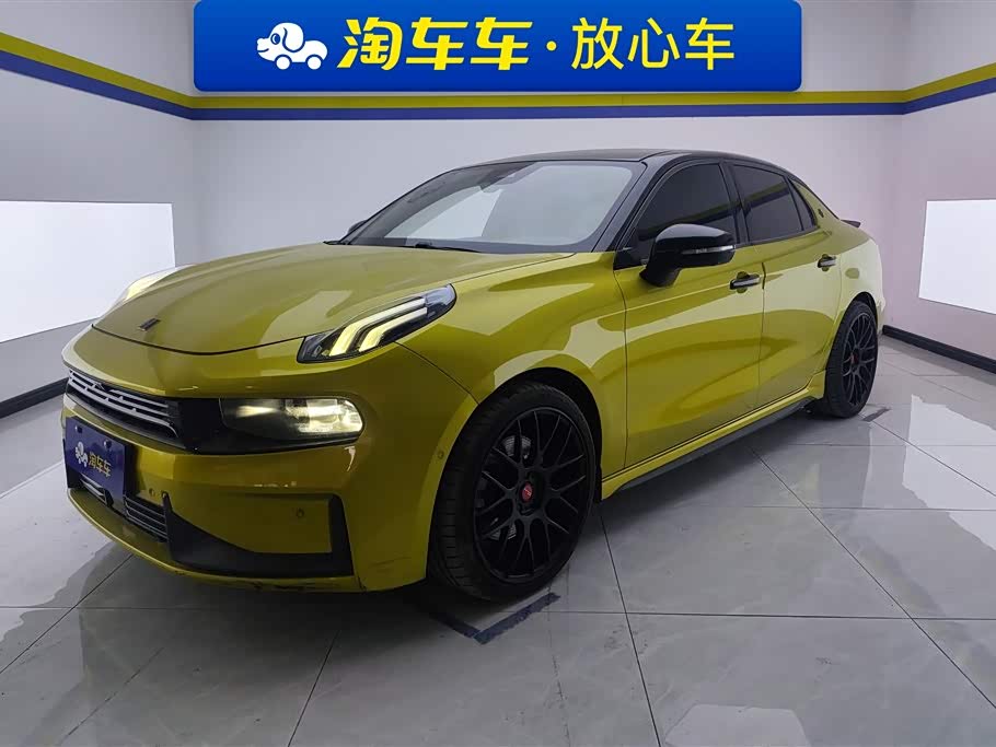 Lynk & Co 03 Lynk & Co 03