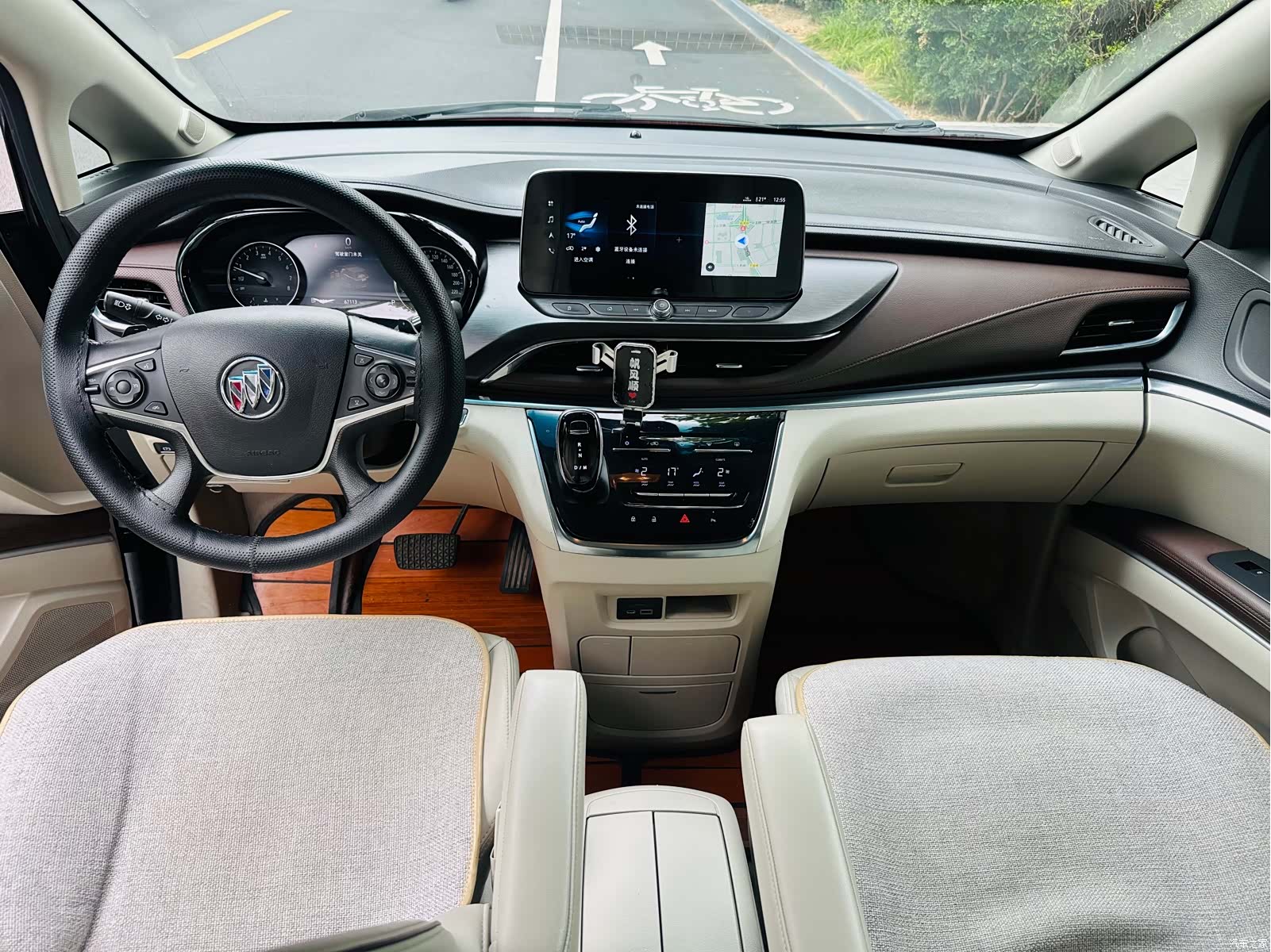 Buick GL8, 2020 18