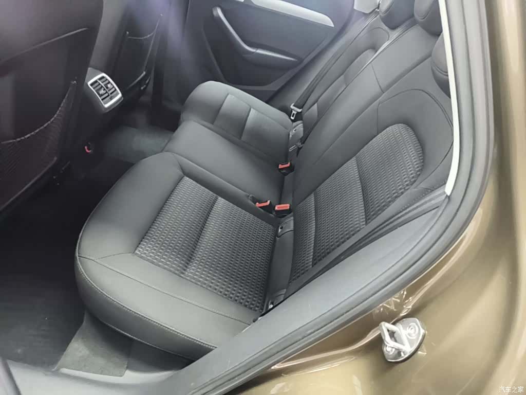 Audi Q3, 2016 17