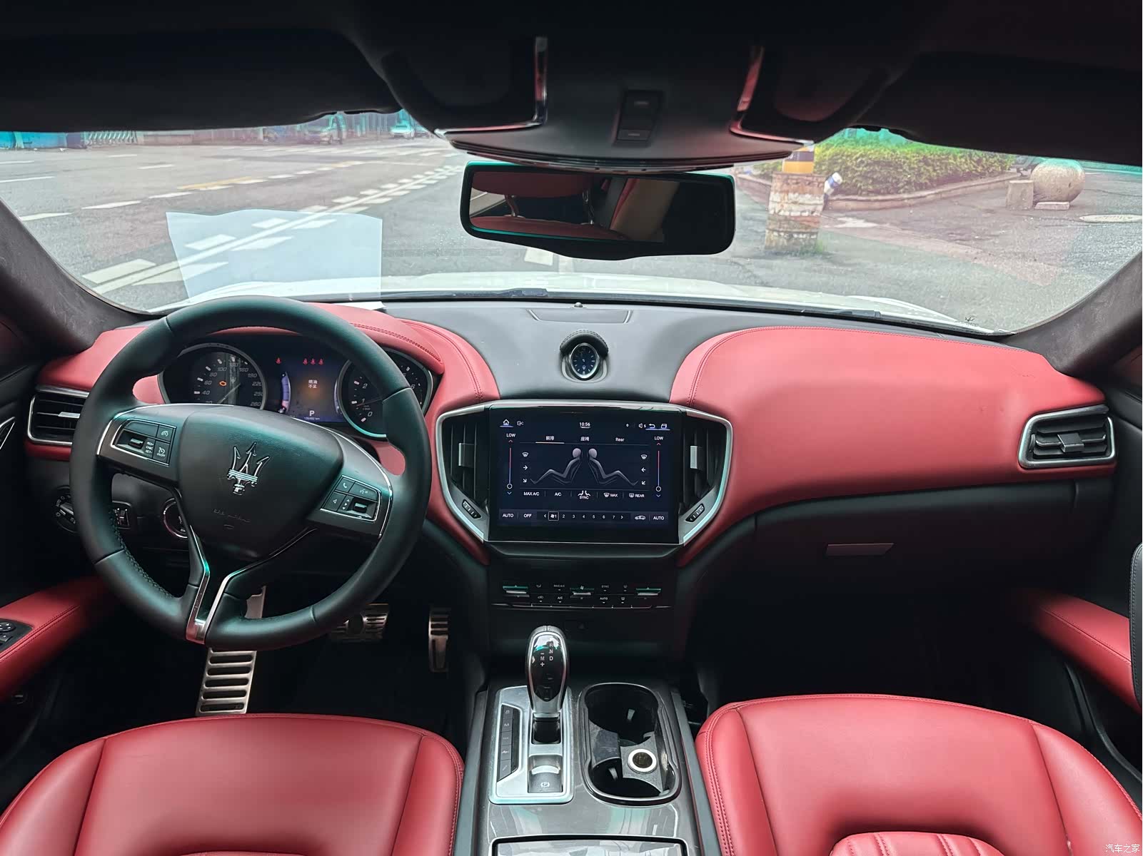 Maserati Ghibli, 2017 23