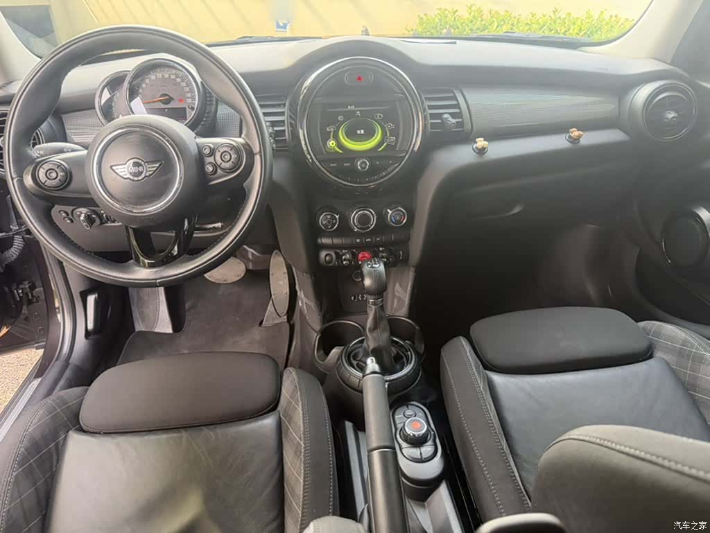 Mini Cooper, 2015 все фото