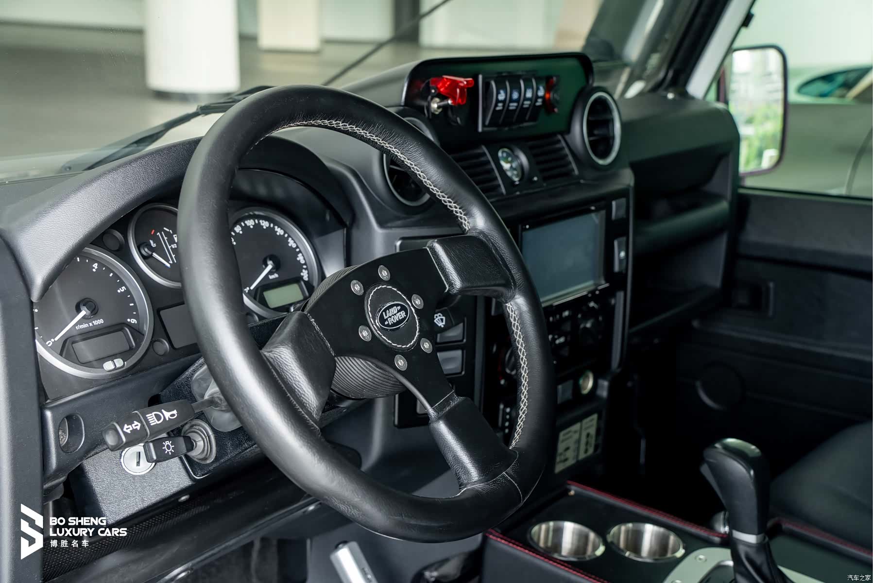 Land Rover Defender, 2015 43