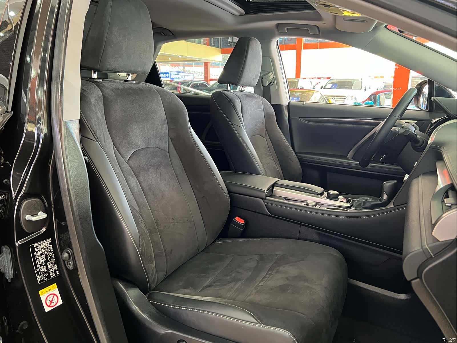 Lexus RX, 2018 15