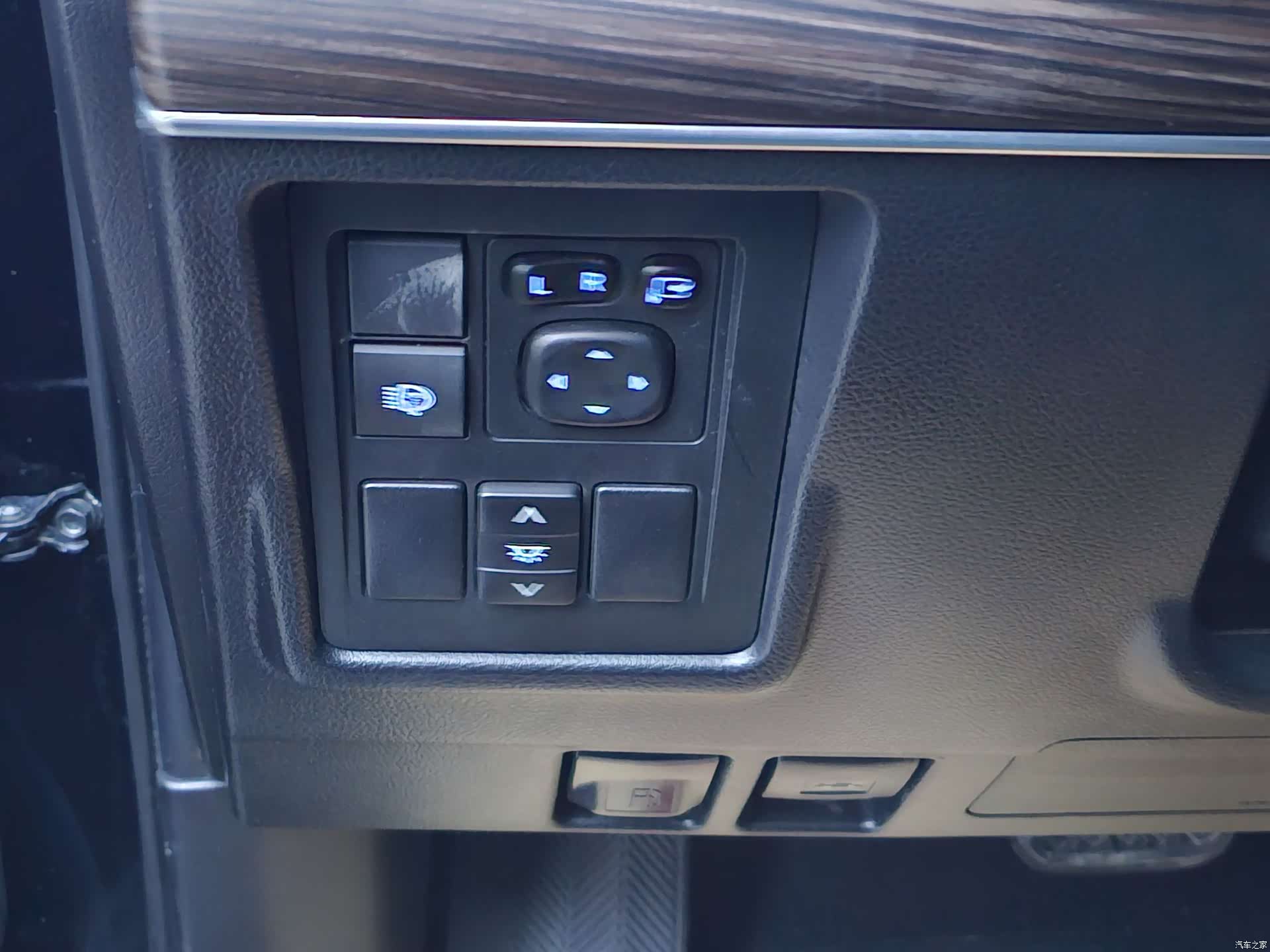 Toyota Prado, 2019 все фото