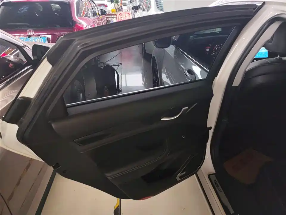 Geely Borui