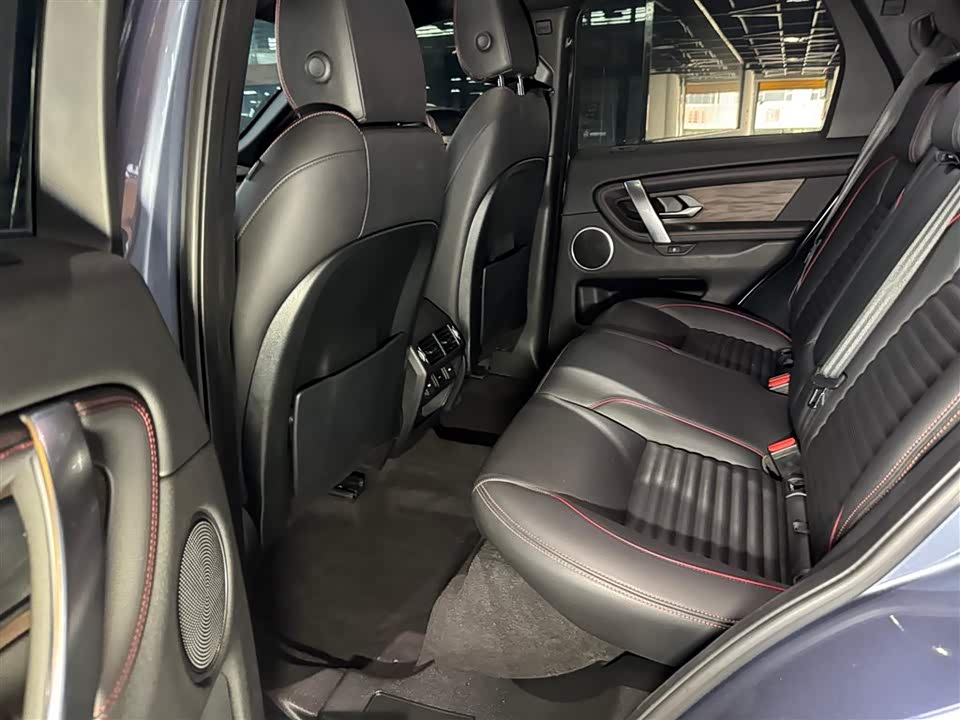 Land Rover Discover sports