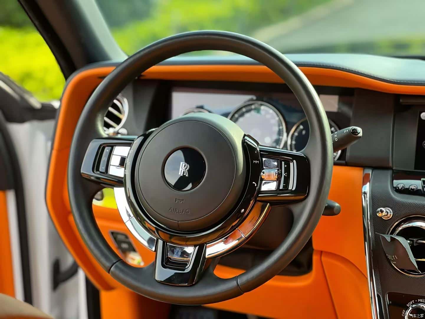 Rolls-Royce Cullinan, 2019 7