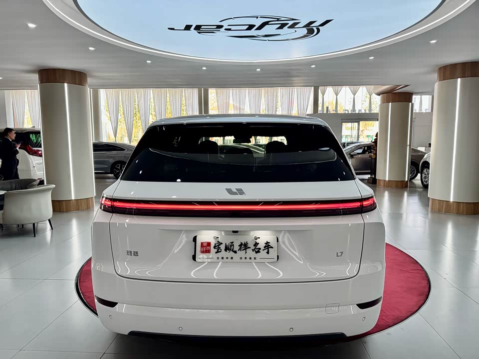 Li Auto Ideal L7