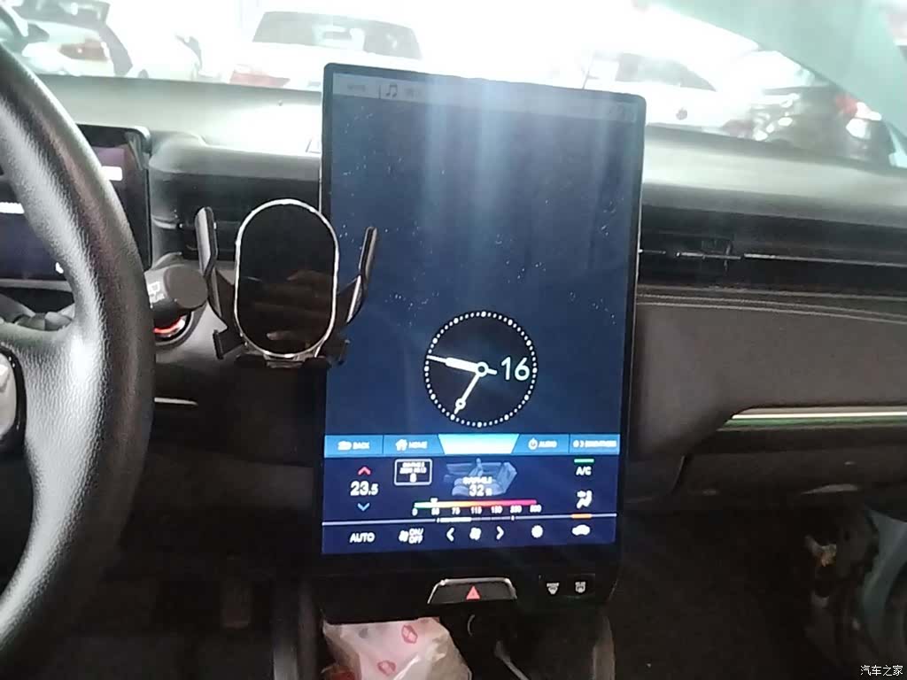 Honda e NP1, 2025 13