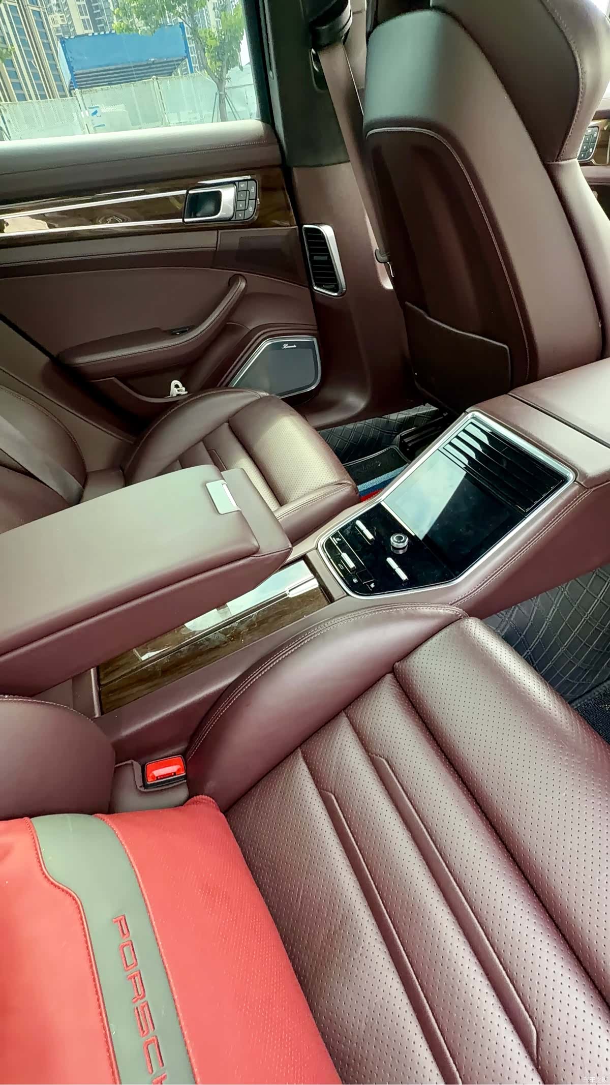 Porsche Panamera, 2021 10