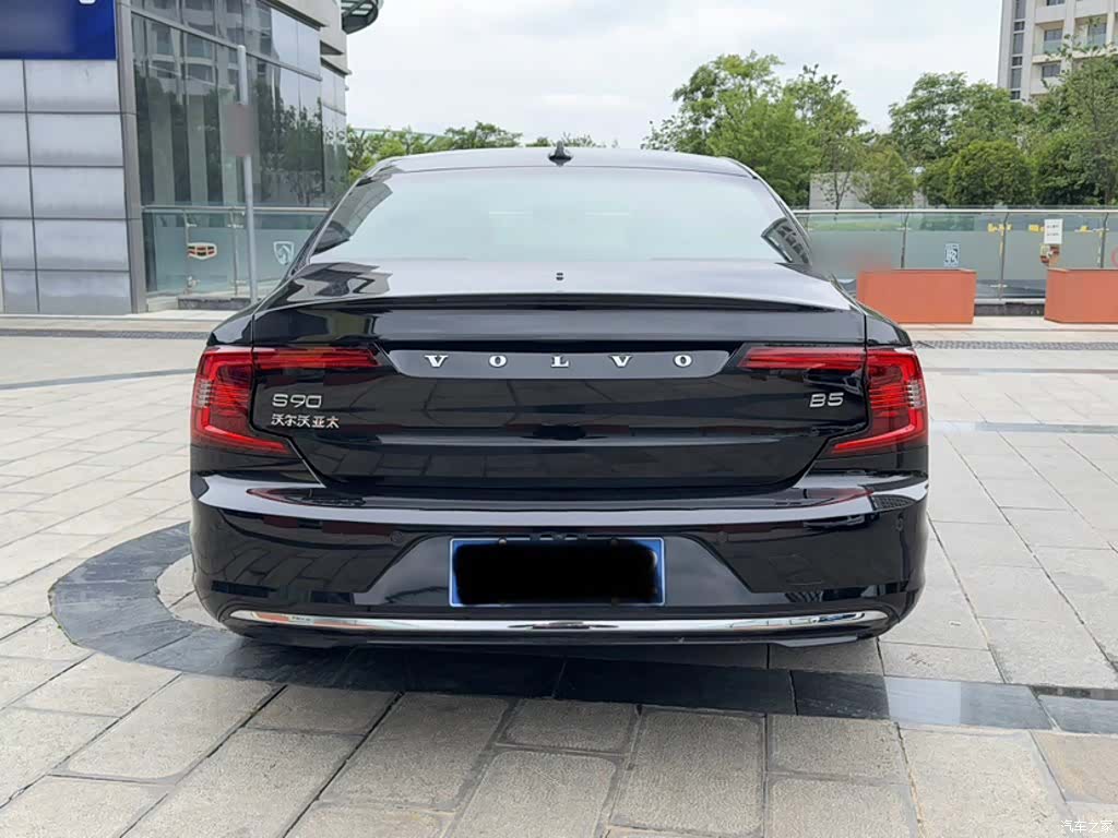Volvo S90, 2024 10