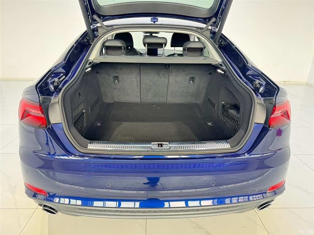 Audi A5, 2019 6