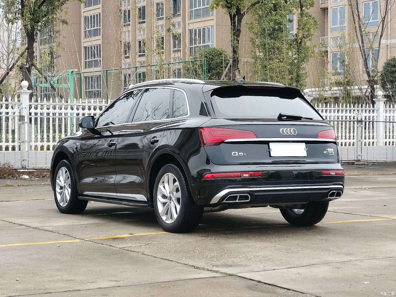 Audi Q5L, 2022 6