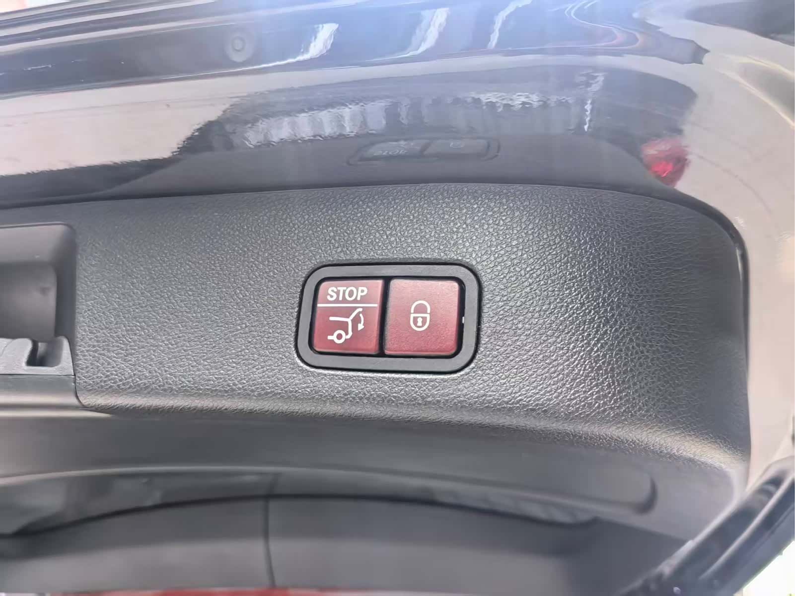 Mercedes-Benz GLS, 2019 15