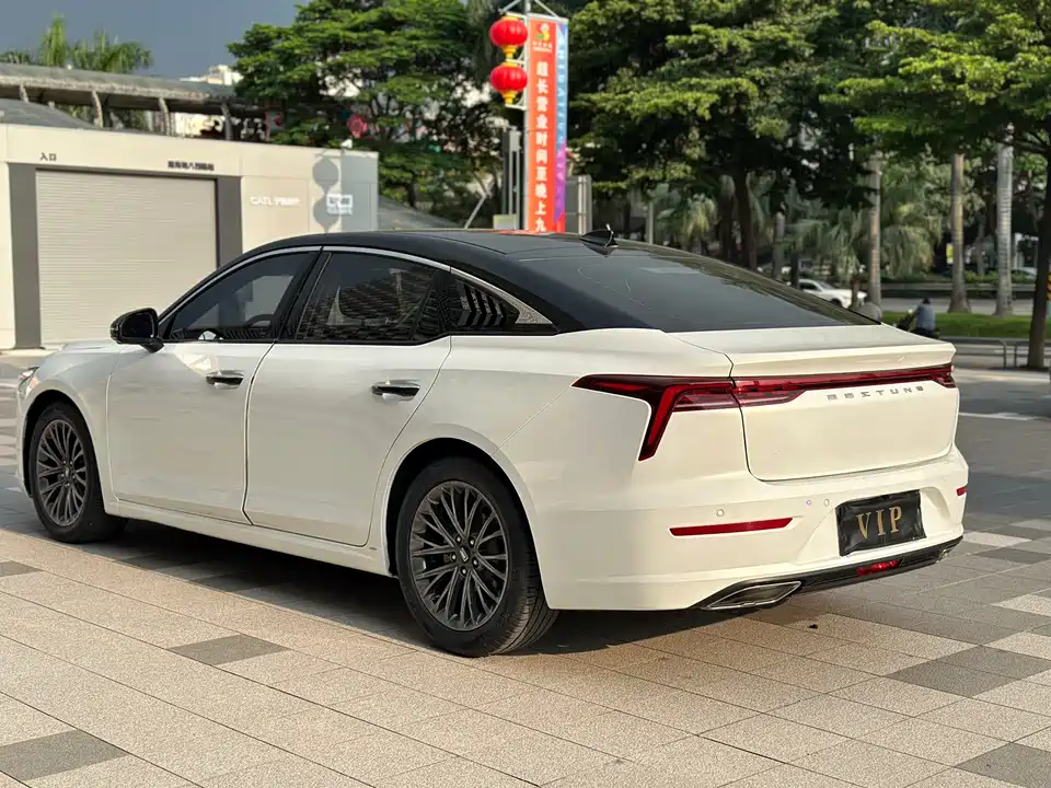 Besturn B70