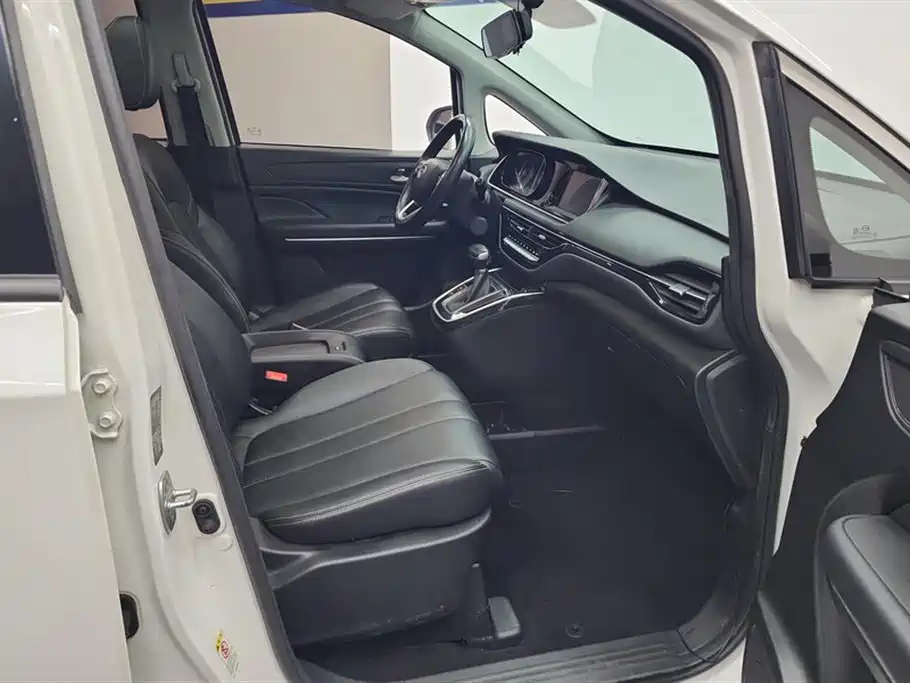 Trumpchi Trumpchi M6