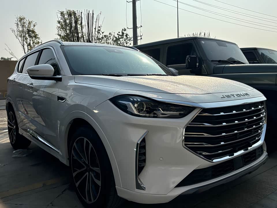 Jetour X70