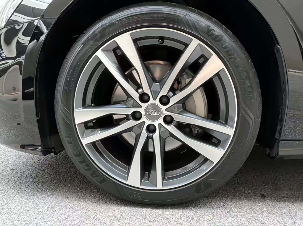Audi A6L, 2020 6