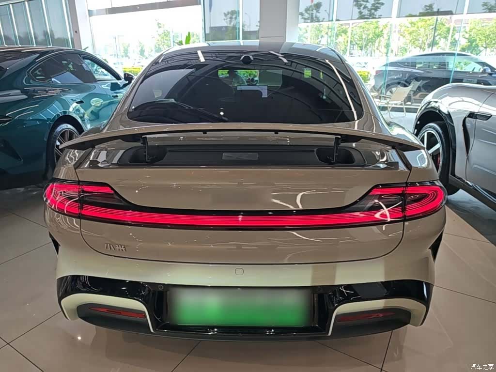 Xiaomi SU7, 2025 6