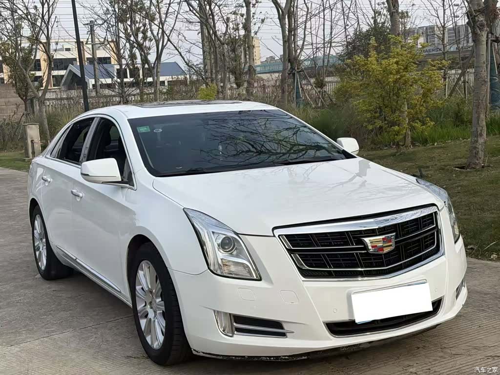 Cadillac XTS, 2016 3