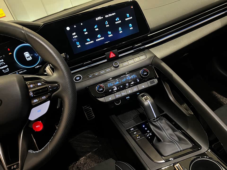 Hyundai Elantra Elantra N