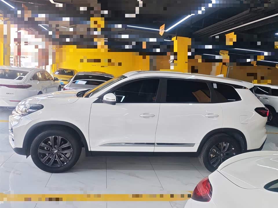 Chery Tiggo 8