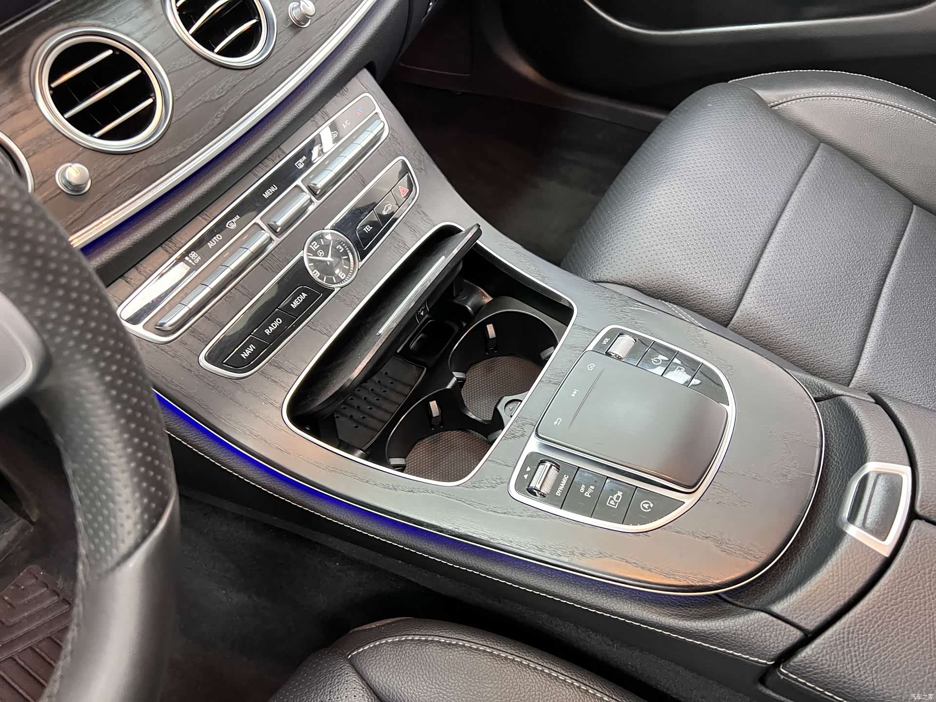 Mercedes-Benz E-Class, 2020 25