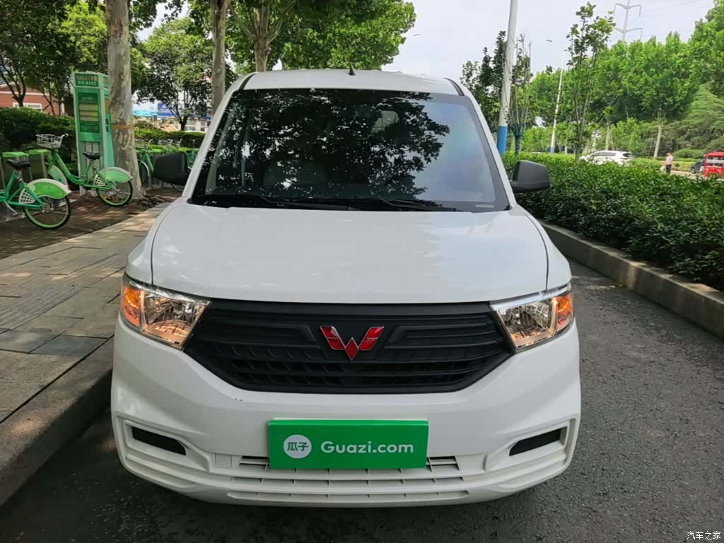 Wuling Hongguang, 2023 3